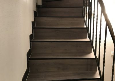 Habillage-descalier-Plaintel-3-400x284